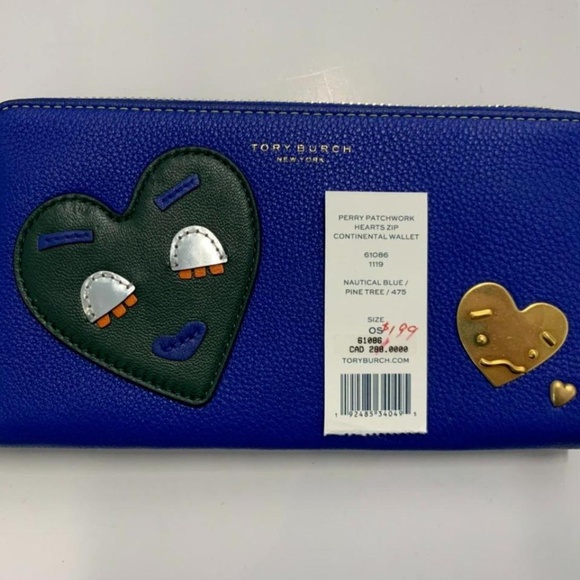 New Tory Burch Perry Patchwork Hearts Continental Wallet - Picture 1 of 3